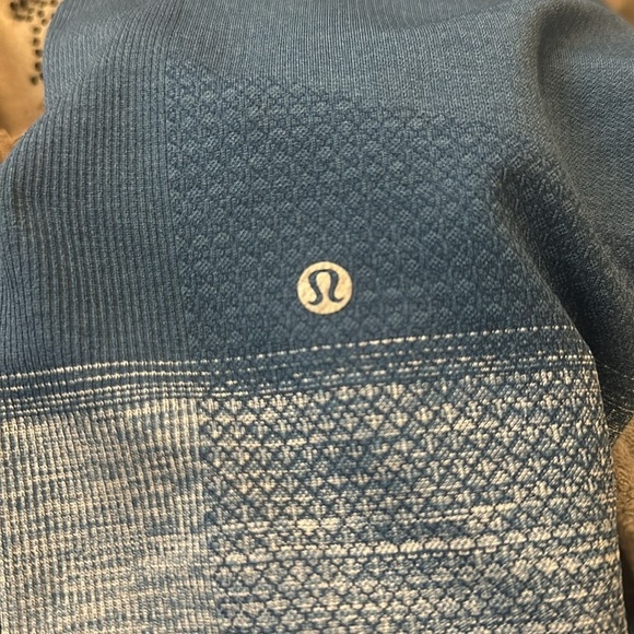 🔥 LULULEMON Seamlessly Street Crop Leggings Women's Size 6 Heather Poseidon Blue - Picture 10 of 12